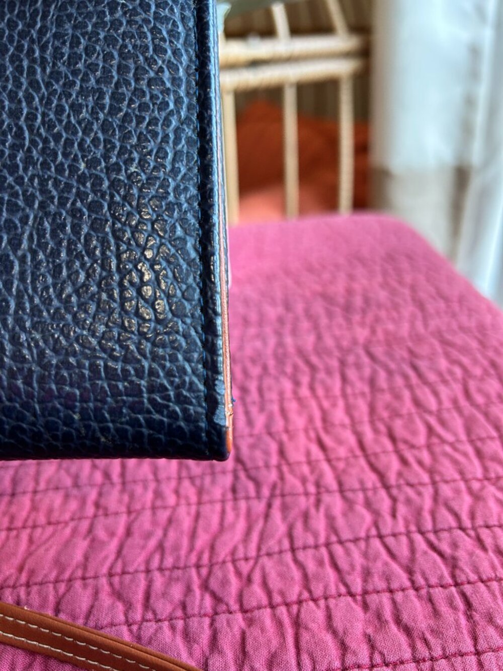 👜 Dooney & Bourke Pebbled Leather Crossbody | Navy + Tan Trim - Picture 4 of 13